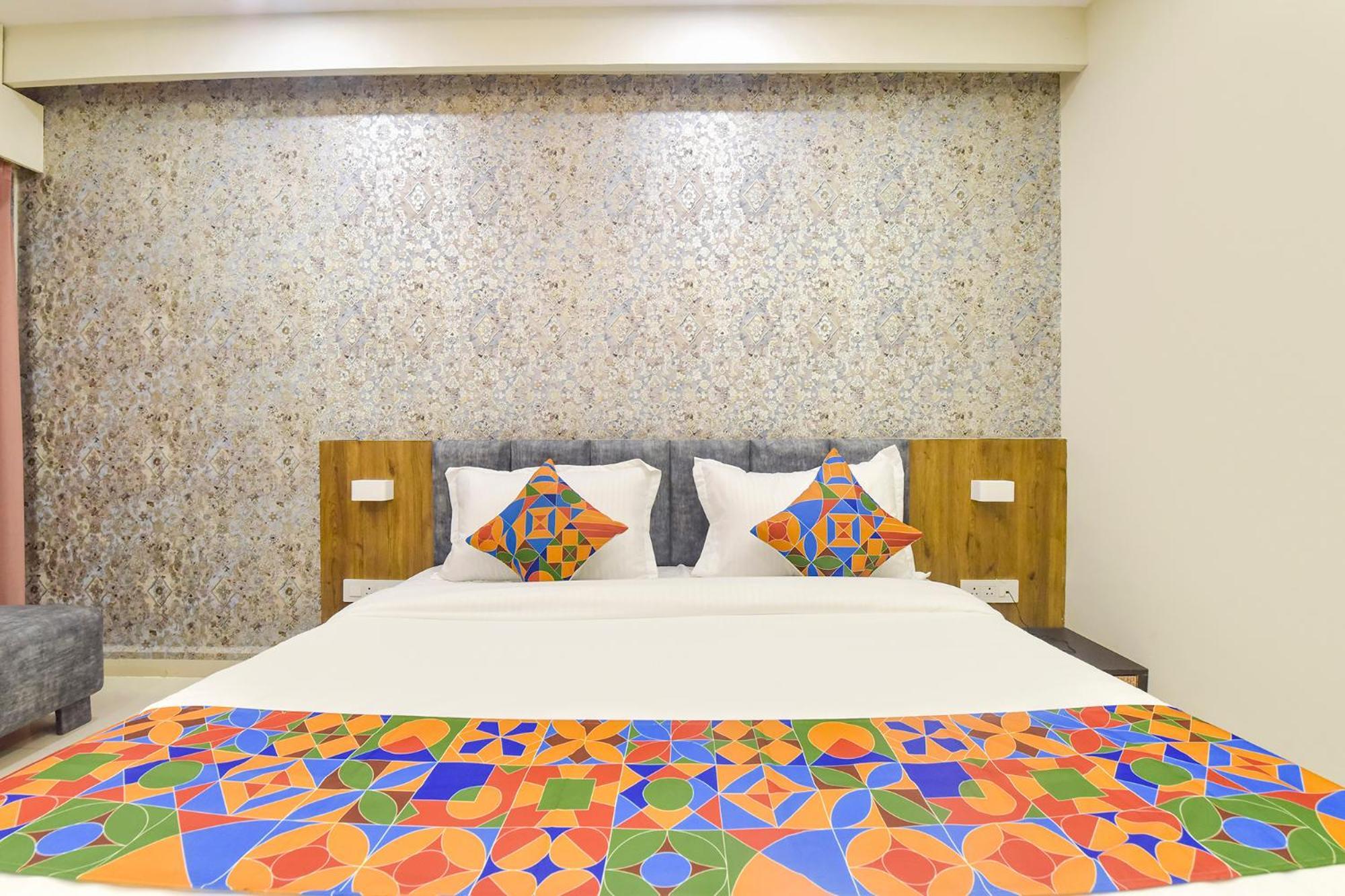 Fabhotel The Max Glory Indore Esterno foto